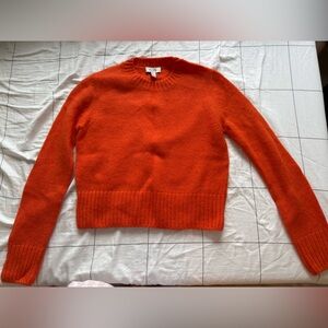 COS alpaca sweater
Size: S
Color: orange